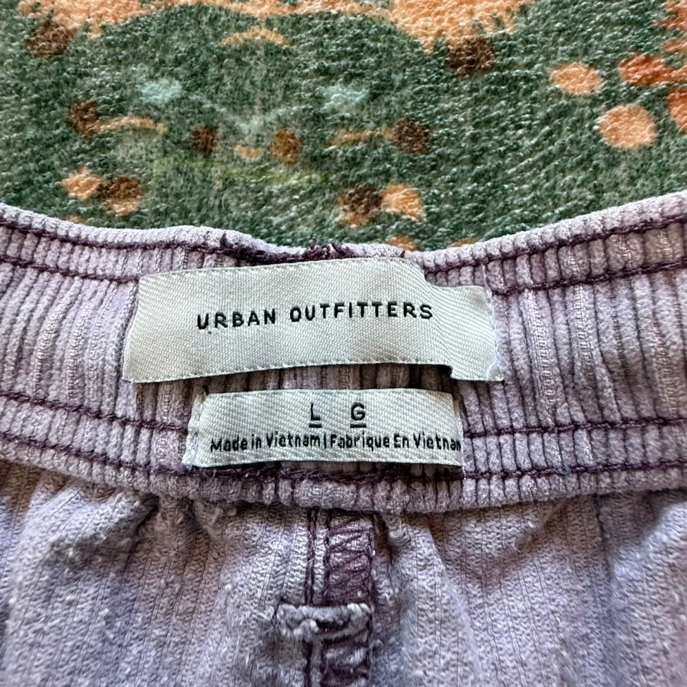 Urban Outfitters Mens Large Lavender Purple‎ Corduroy Beach Pants OB965340